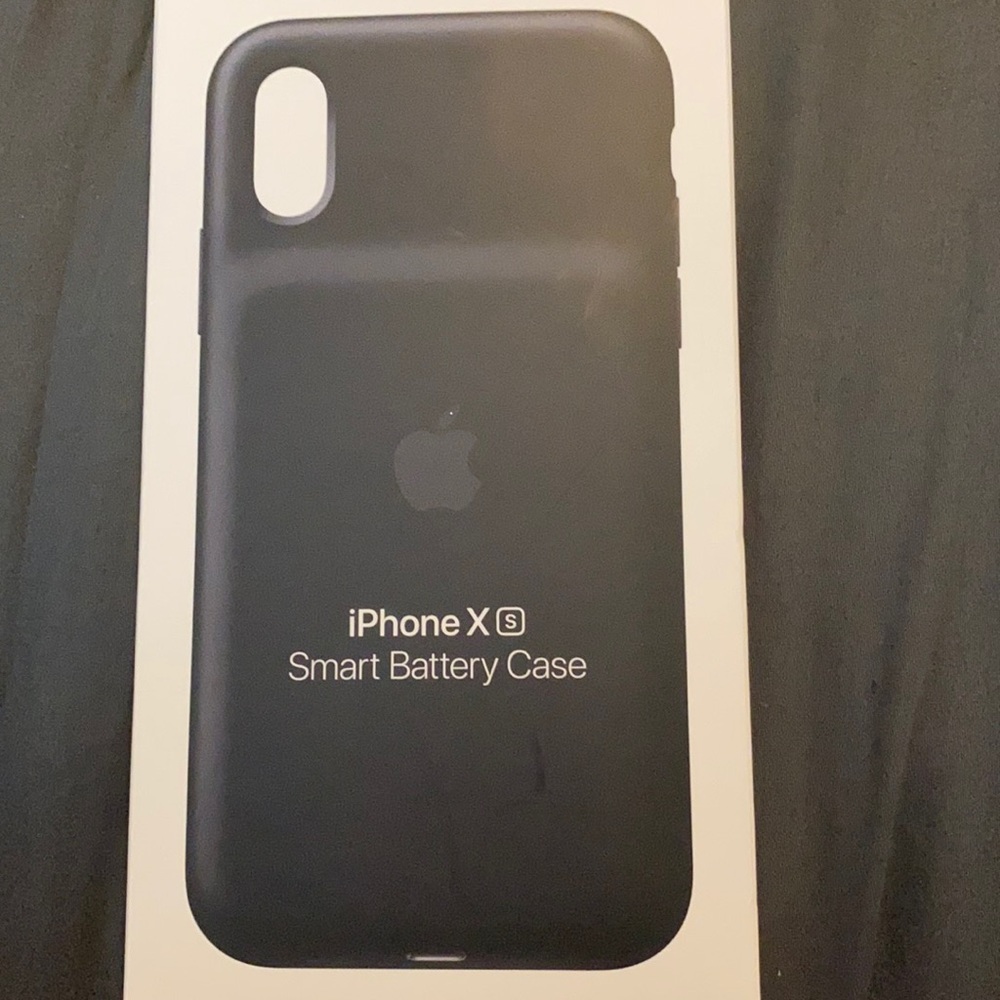 iPhone Xs smart battery case